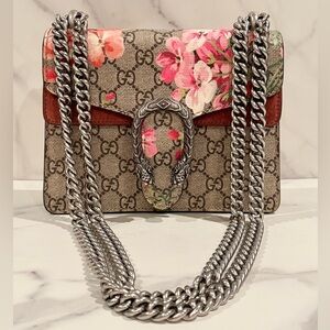 Gucci Dionysus GG Supreme Crossbody/Shoulder Bag